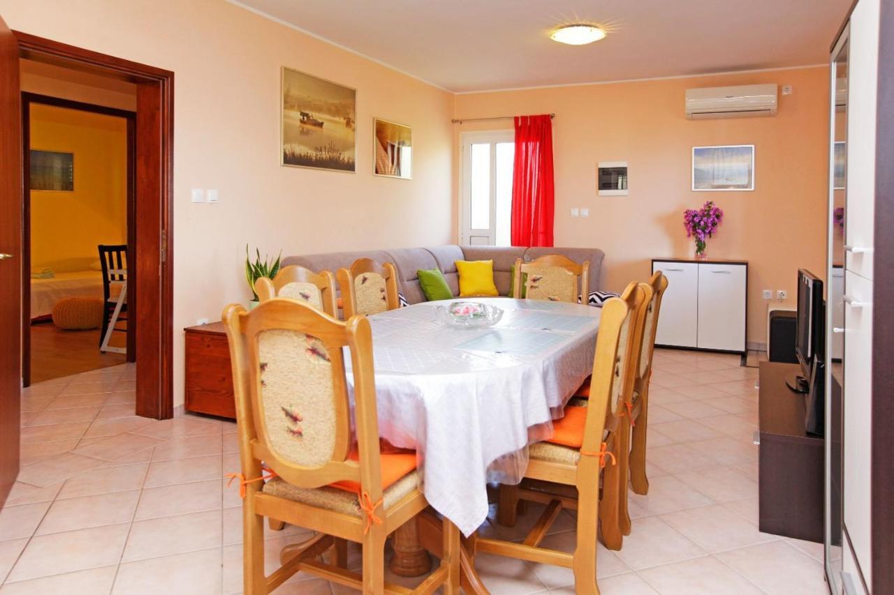Olive'S Garden House Villa Вела Лука Екстериор снимка